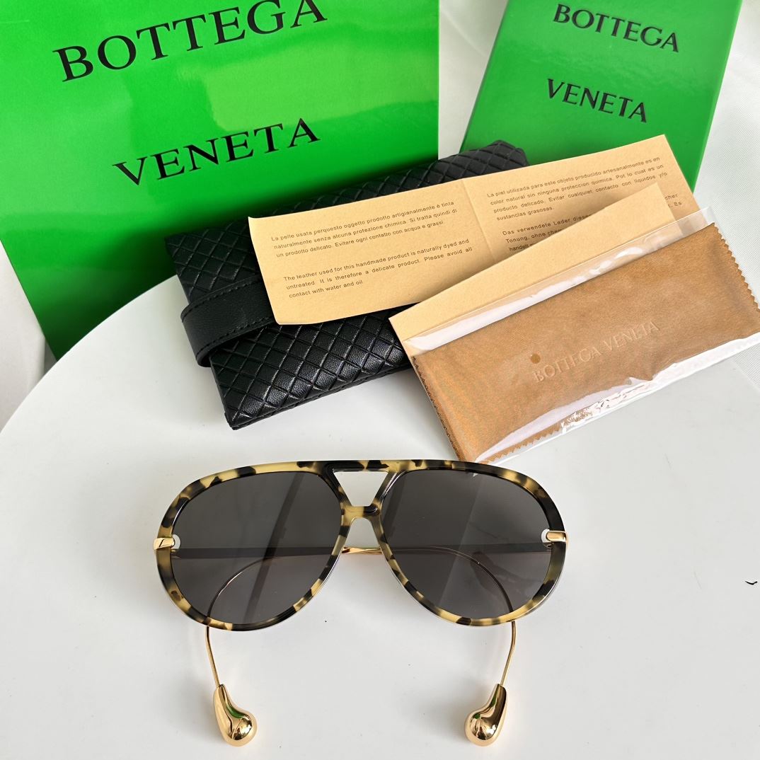 Bottega Veneta Sunglasses